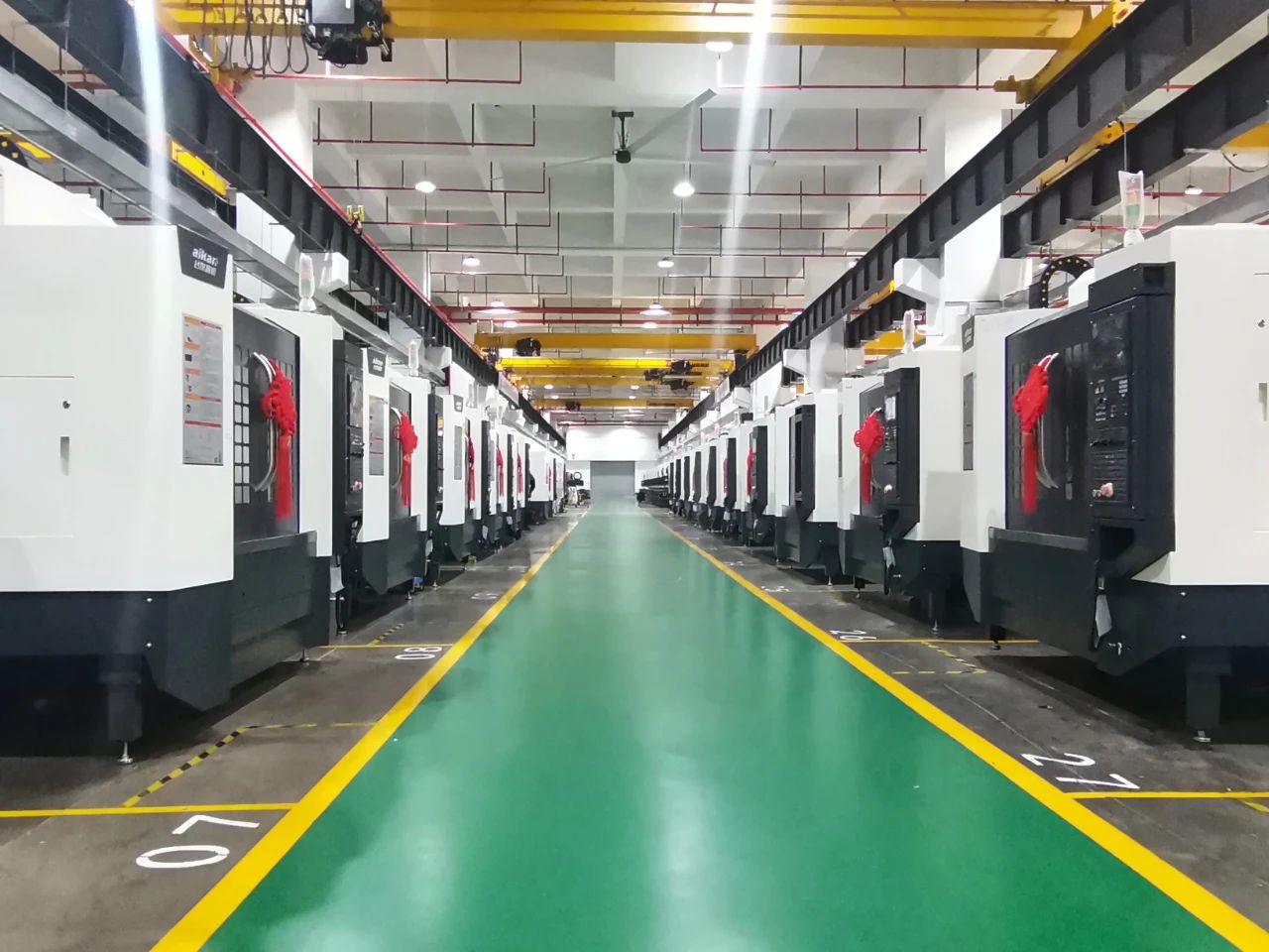 itb8888通博精机车间